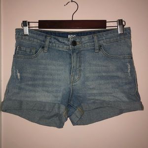BDG mid rise shortie